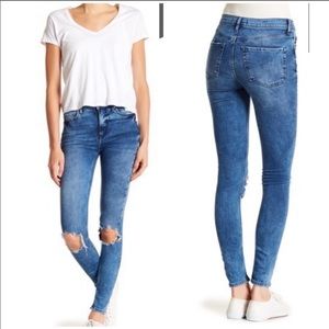 Free People NWT Busted Knee Skinny Jeans 30L